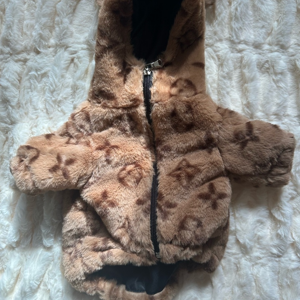 Cozy Brown Faux Fur Jacket with Hood for Small Animal Size M
